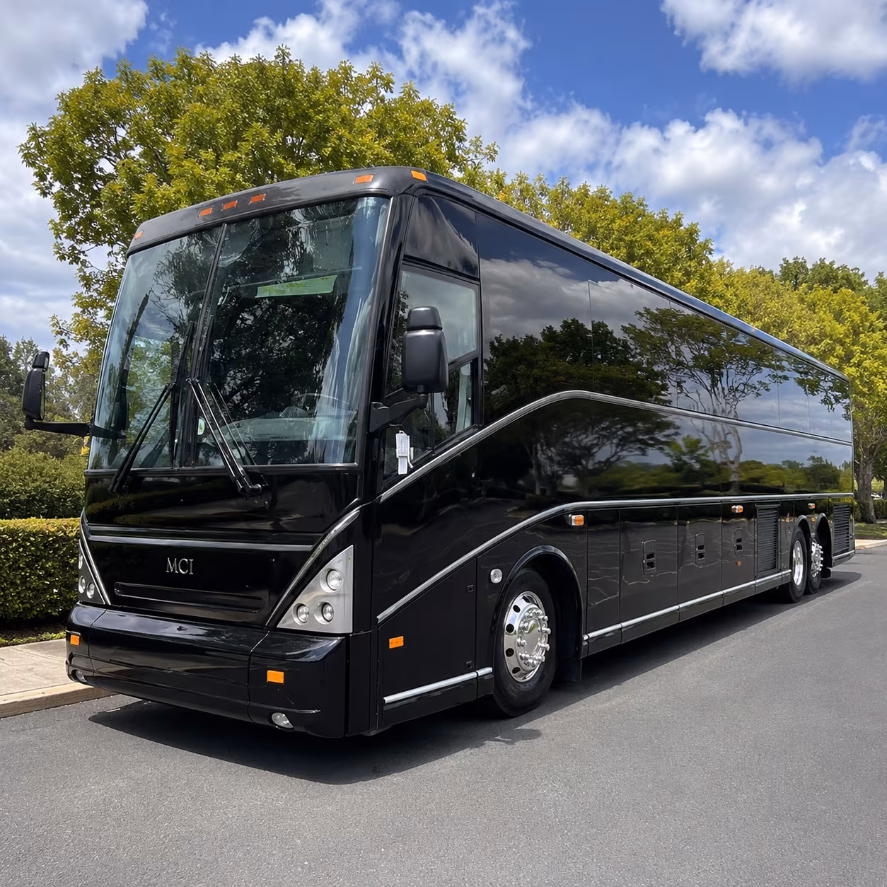 um commencement campus event shuttle services